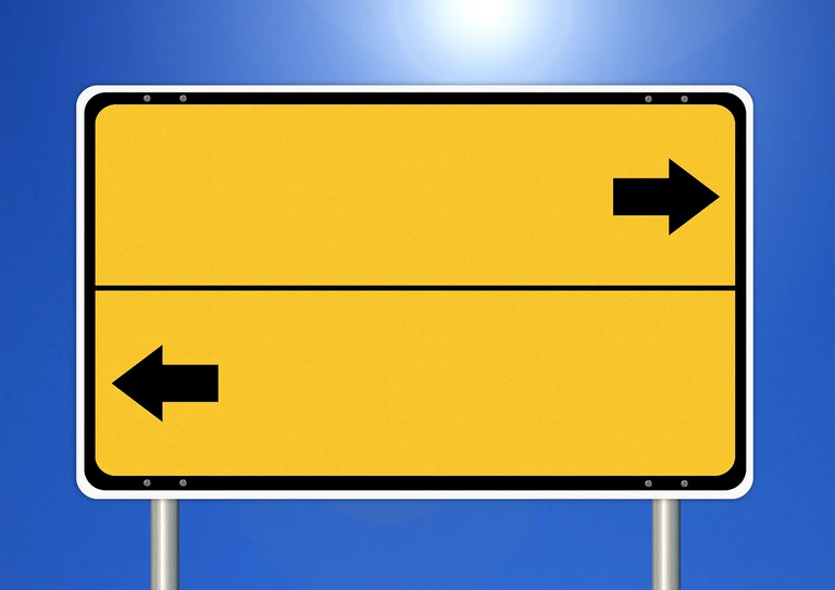 Wegweiser, links, rechts — © Bild: pixabay