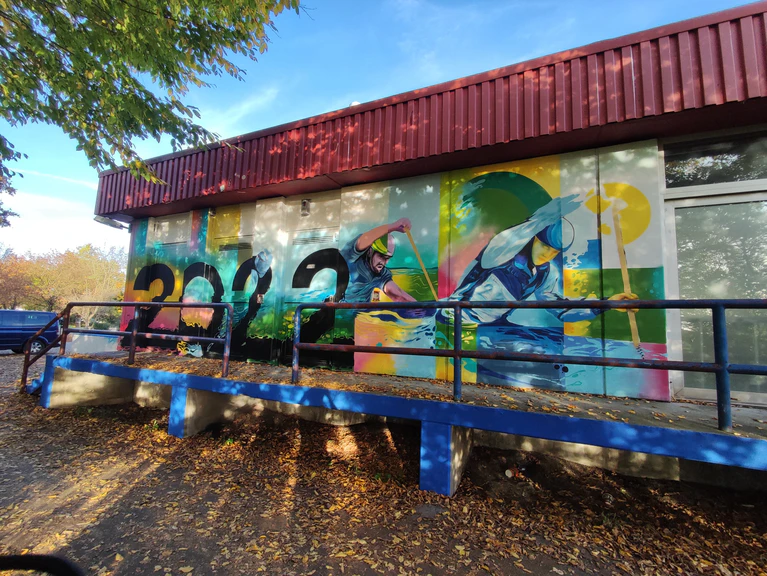 Haunstetten, Hallenbad, Graffiti — © Bild; Stadt Augsburg