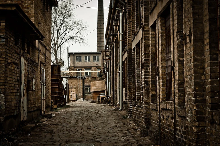 Fabrik, alt, industrial chic — © Bild: pixabay