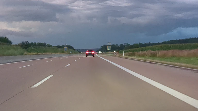 Autobahn, Gewitter — © Bild: Radio Augsburg
