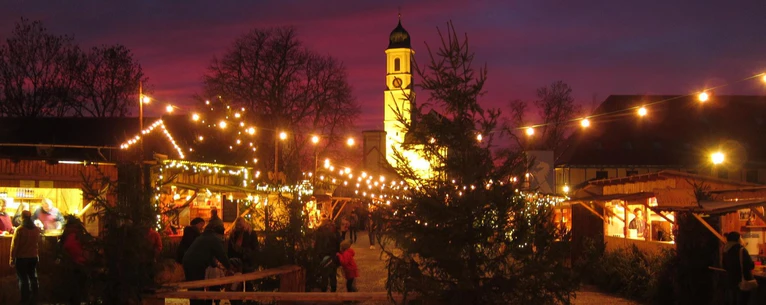  — © Bild: Weihnachtsmarkt im Schloßhof Affing e.V.
