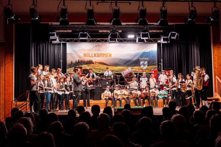 — © Bernd Rottmann, Musikverein Großaitingen