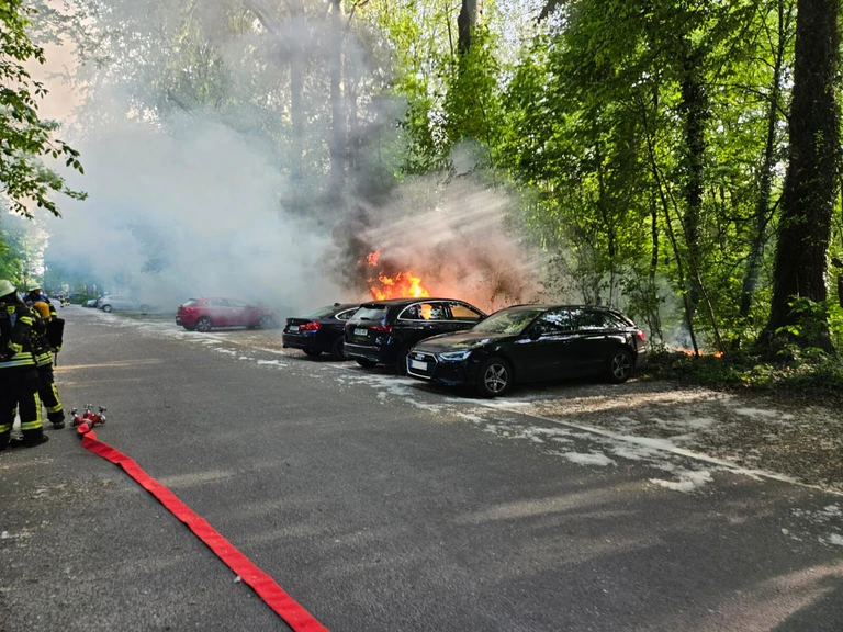 — © Bild: Feuerwehr Augsburg